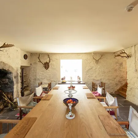 The Coach House At Ballinderry Park バリナスロー