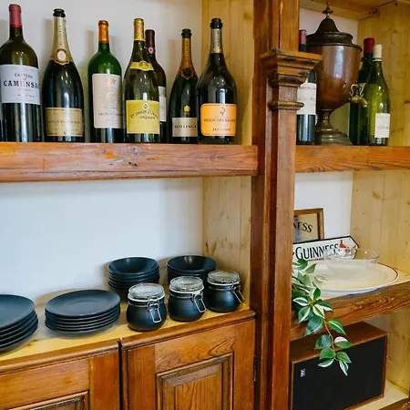 The Coach House At Ballinderry Park * バリナスロー